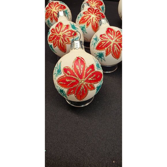 Vintage Christmas Classics Commodore Hand Decorated Poinsettia Glass Ornaments - Picture 5 of 13